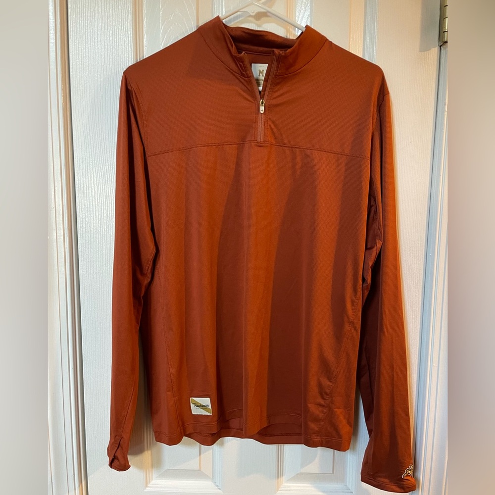 Tracksmith Twighlight 1/4 zip LS Top